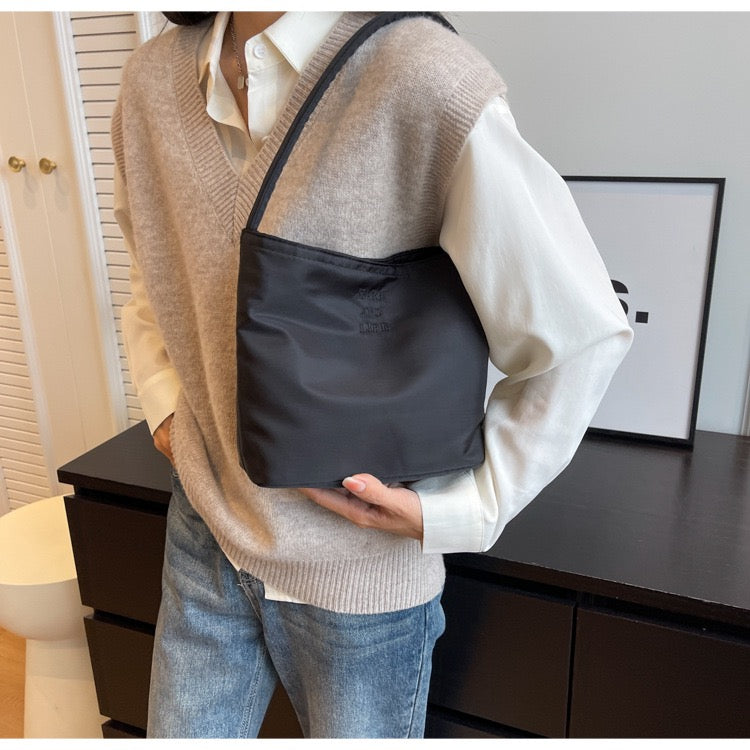STOKADO Korean Embroidered Bucket Bag Summer Lightweight Nylon Underarm Shoulder Bag E3030