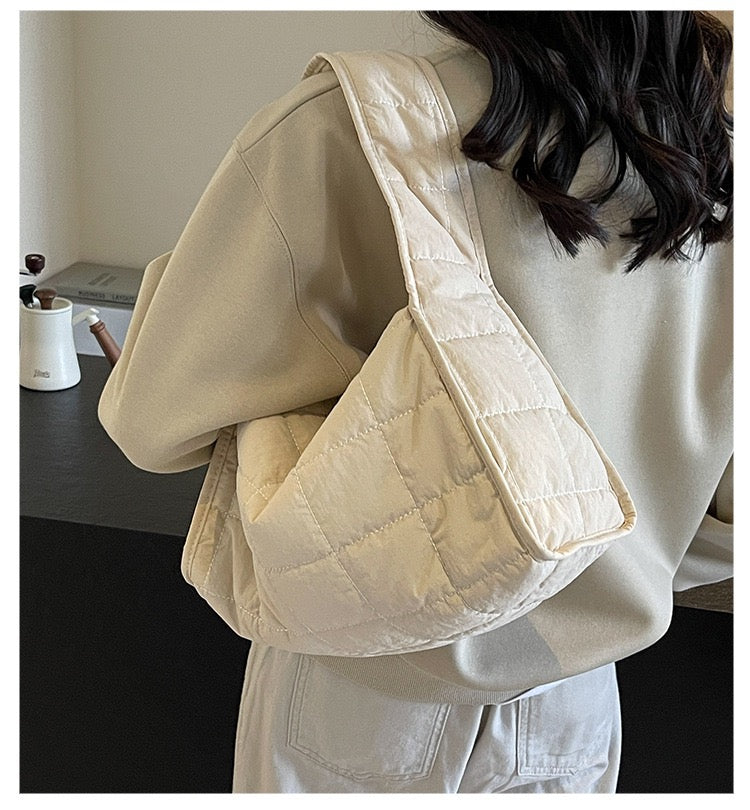 STOKADO Quilted Tote Bag – Large Capacity Shoulder Bag for Daily & Office Use E3053