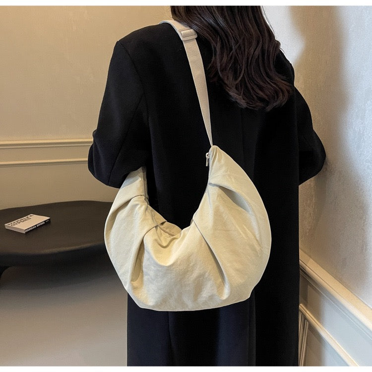 STOKADO Large Quilted Cloud Shoulder Bag – Soft Nylon Crossbody for Women E3090