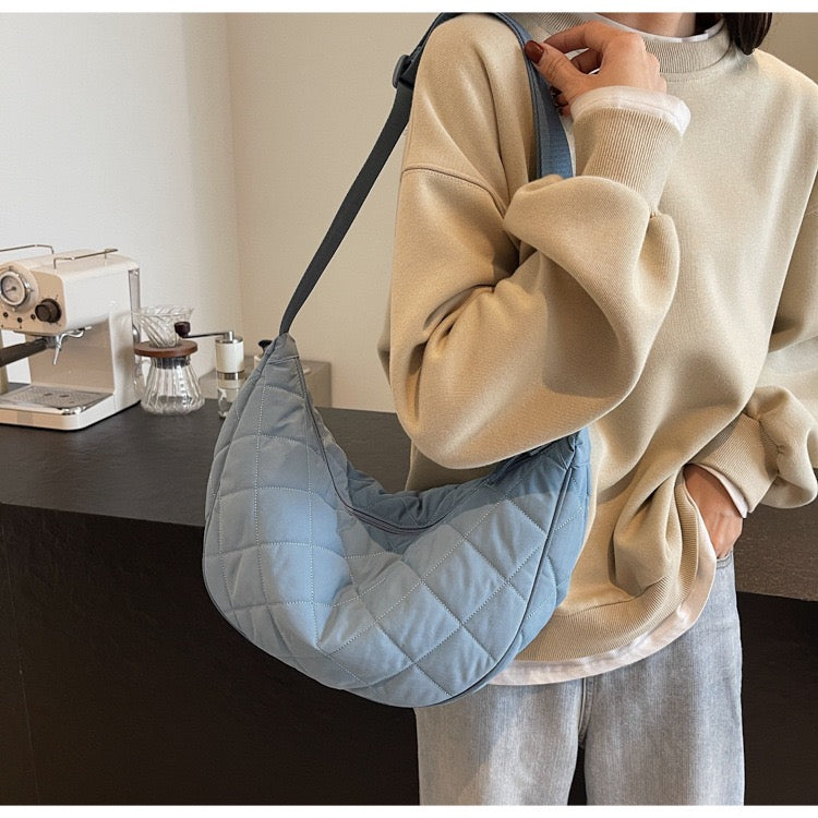 STOKADO Quilted Nylon Crossbody Bag – Lightweight Casual Sling Bag for Daily Unisex Use E3096